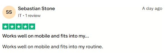 Smartphone_Freedom_Lifestyle_Review_933 User able to seamlessly create on mobile and fit content into their daily routine.